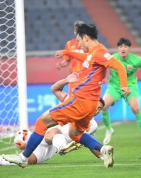 LOL世界赛日程-吴兴涵伤愈后扮奇兵最谢妻子 郝伟：他对得起自己