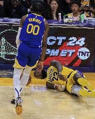 LOL世界赛日程-明日湖勇大战：詹姆斯大概率出战 库明加50%出战可能